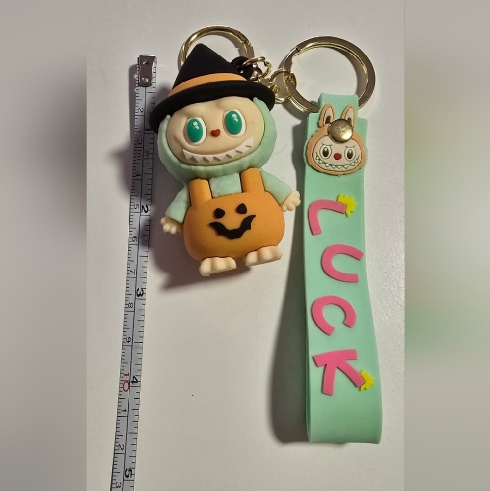 Cute Keychain with Mint and Orange Charm - Picture 4 of 4